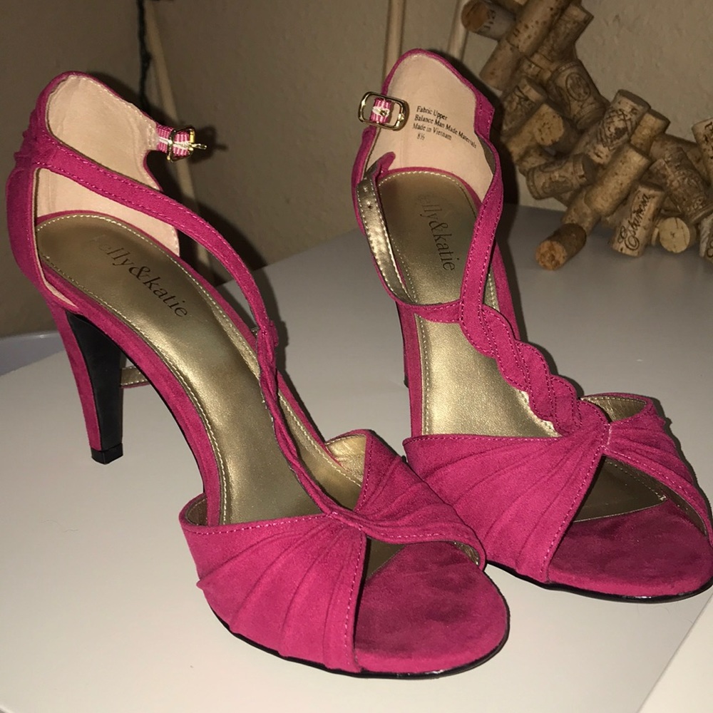 Pink/Fuchsia heels